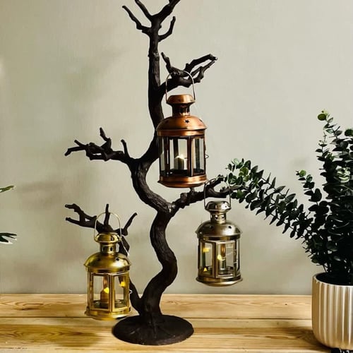 فانوس حديد فضي مع شمعة تعمل عالبطارية