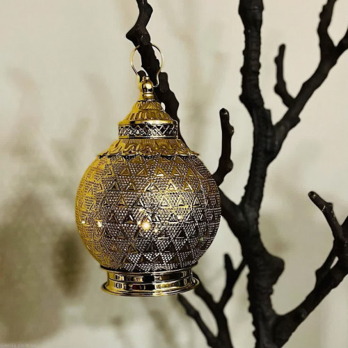 فانوس حديد ذهبي انتيك مع إضاءة ونغمة مرحب مرحب يا...