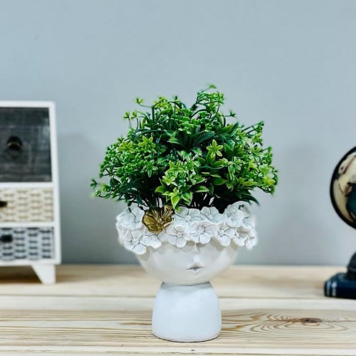 فازة انتيك سيراميك ابيض وجه طفل بتاج ورد