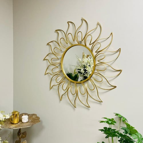 مرايا انتيك باطار حديد ذهبي بشكل شمس متوهجة منتظمة