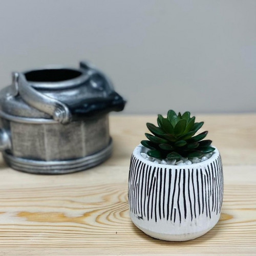 مركن سيراميك زرع صبار صناعي