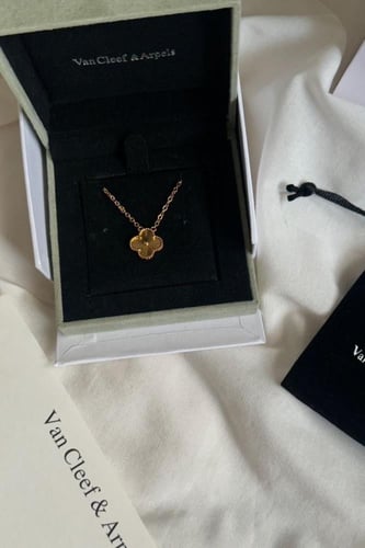 سلسال فان كليف الذهبي