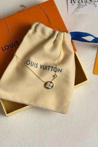 سلسال لويس فتون