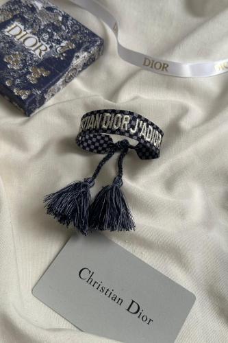 اسوارة ديور الخيط