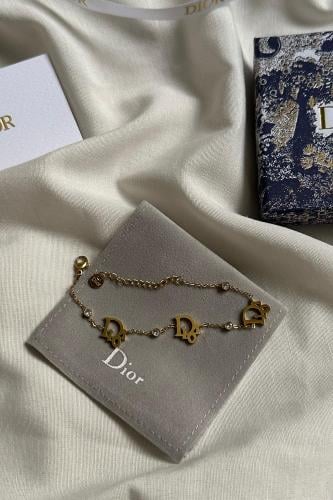 اسواره ديور