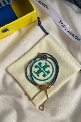 توري بورش جلد كحلي