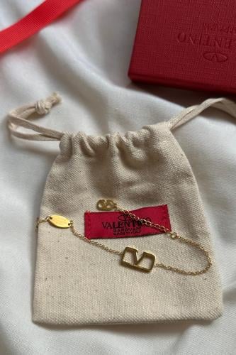 اسوارة فالنتينو