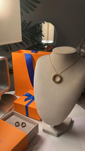 سلسال نسائي من اوب