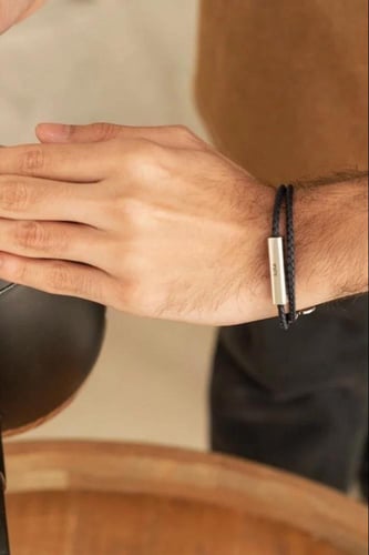 اسواره جلد تفصيل