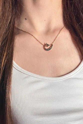 سلسال تفصيل بالاسم مطلي ذهب