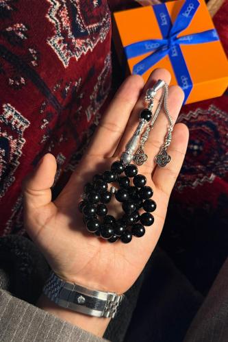 سبحة عقيق اسود اصليه