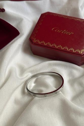 اسوارة كارتير فضي