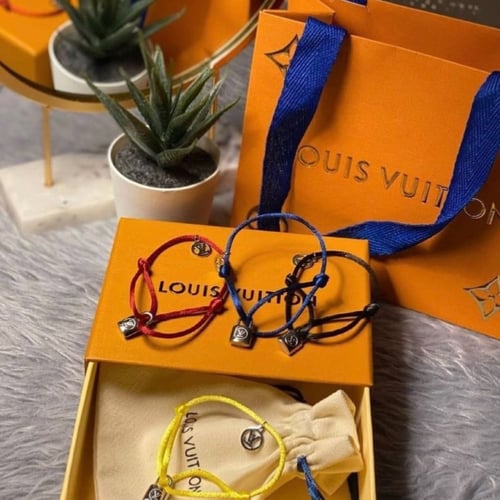 لويس فتون قفل