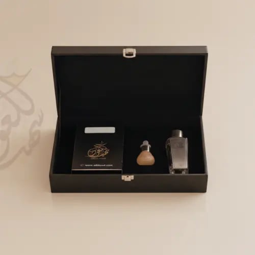 بكج العرائس الفاخر من الجلد الأسود يضم عطر مارلي ب...