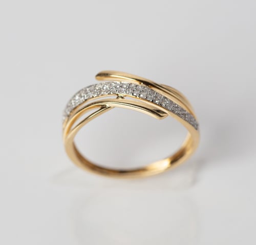 خاتم الماس ذهب ممزوج بالابيض دورين