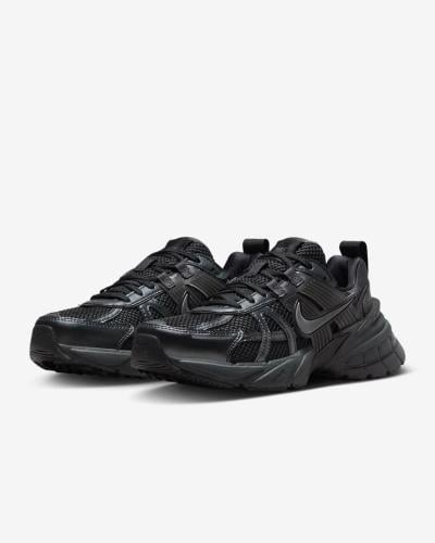 شوز Nike v2k