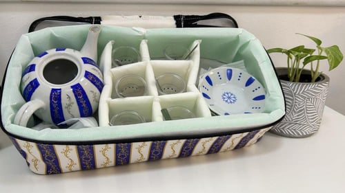 ابرايق واستكانات كويتيه طقم