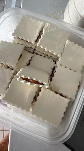 رهايف الاقط بالتمر