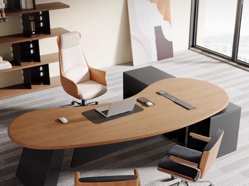 مكتب تنفيذي فاخر من الخشب الصلب – تصميم عصري ذكي