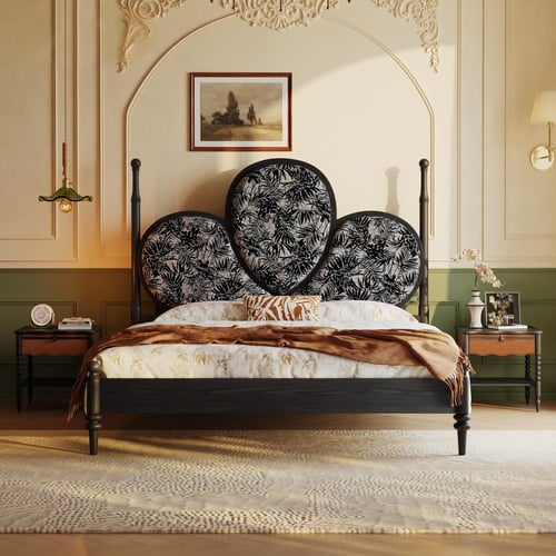 سرير مزدوج فرنسي عتيق – فخامة سوداء بتفاصيل راقية