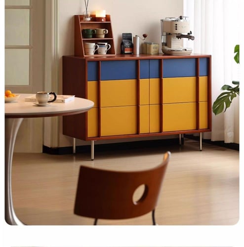 خزانة أدراج بتصميم باوهاوس قديم وعتيق