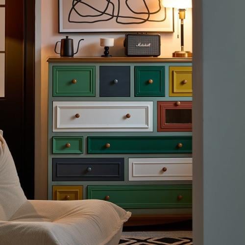 خزانة الأدراج الملونة على الطراز الأمريكي