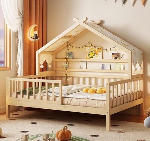 سرير أطفال بتصميم بيت صغير