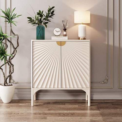 خزانة بتصميم انيق