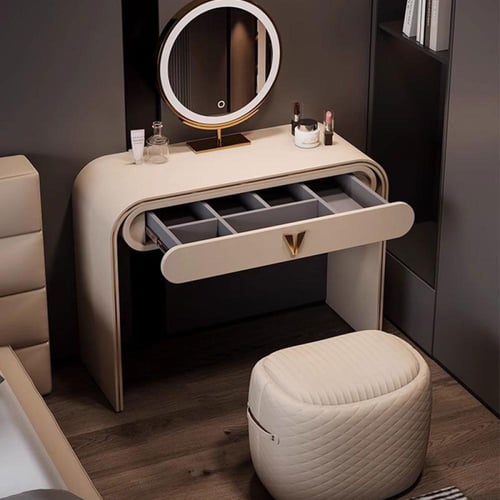 طاولة تزيين بتصميم إيطالي بسيط