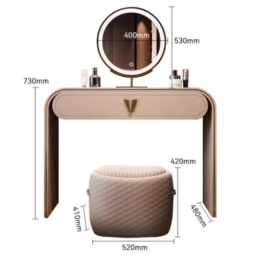 طاولة تزيين بتصميم إيطالي بسيط