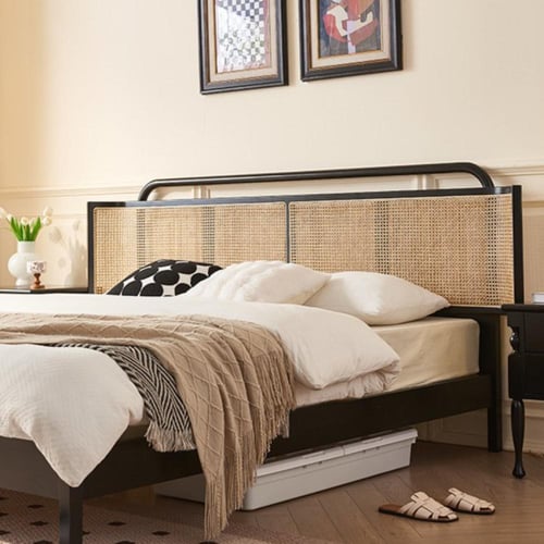 سرير بوهيمي من الروطان