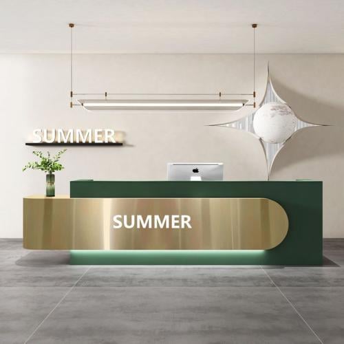 مكتب استقبال بتصميم فاخر