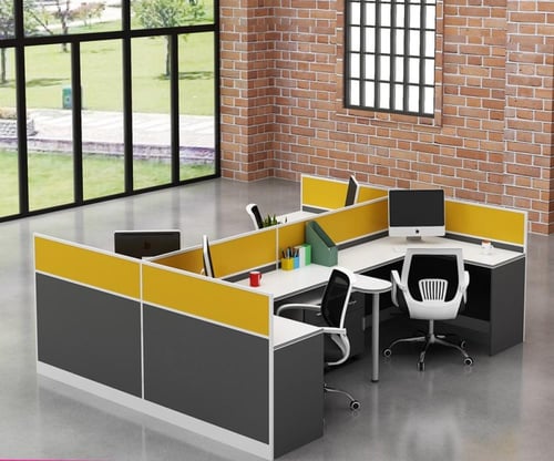 مكاتب موظفين باللون الاصفر