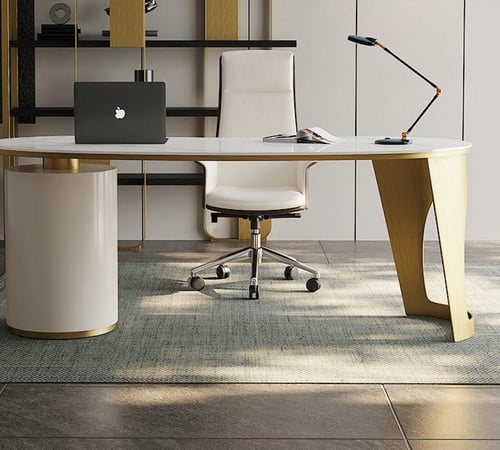 مكتب فاخر بتشطيب تايتانيوم راقٍ وأنيق