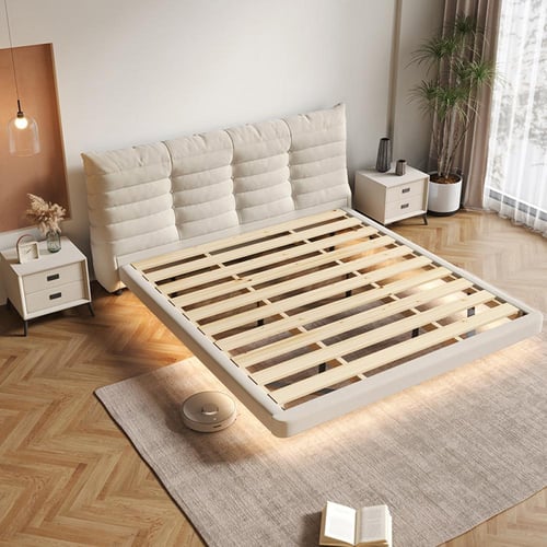 سرير بتصميم معلق فريد