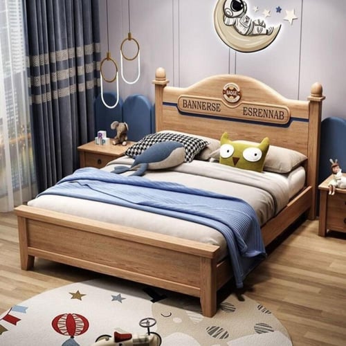 سرير أطفال عصري من الخشب الصلب – تصميم بسيط بذكاء...