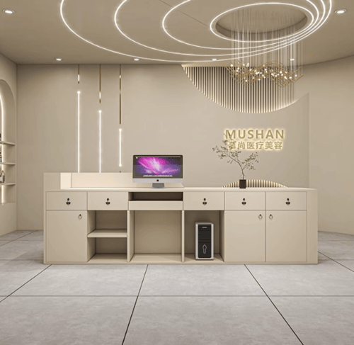 طاولة استقبال بتصميم بسيط