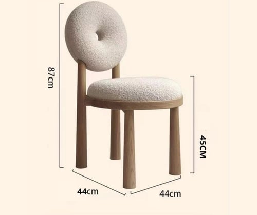 كرسي بتصميم بوهيمي