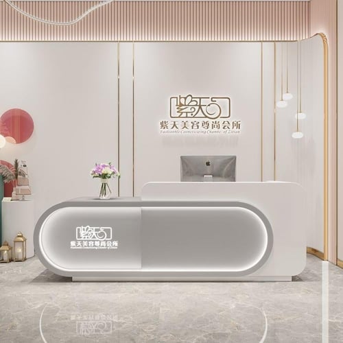 مكتب استقبال بتصميم والوان رائعة