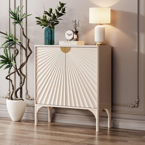 خزانة بتصميم انيق