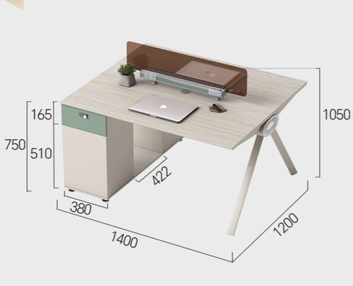 مكتب موظفين بسيط