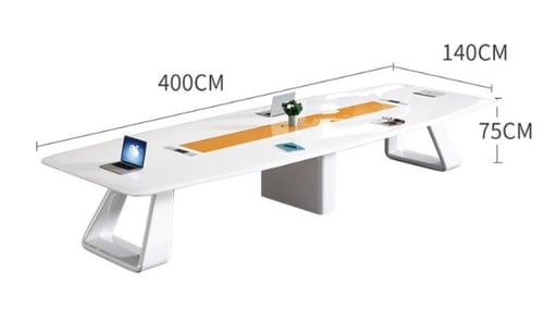 طاولة اجتماعات بلون جذاب وتصميم فاخر