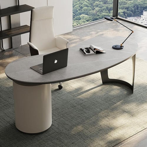 مكتب فاخر بتشطيب تايتانيوم راقٍ وأنيق