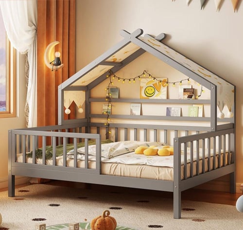 سرير أطفال بتصميم بيت صغير