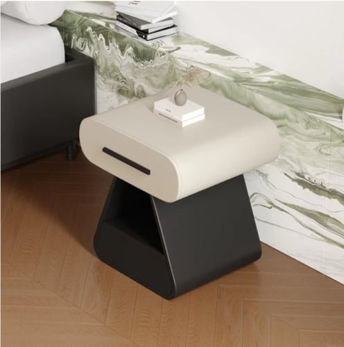 طاولة جانبيه بتصميم فاخر