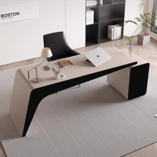 مكتب إيطالي بسيط وأنيق