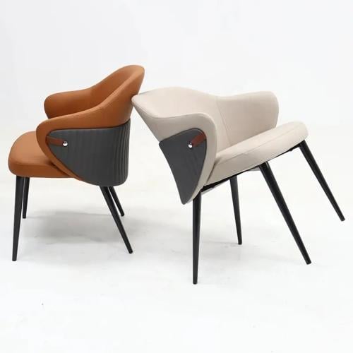 كرسي جلد انيق