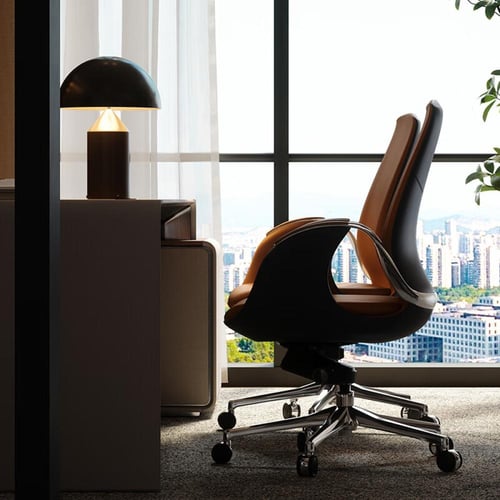 كرسي مكتب تنفيذي فاخر – جلد طبيعي وإسفنج عالي الكث...