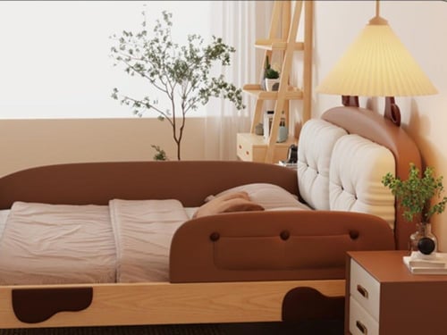 سرير أطفال من الخشب الصلب – أمان وراحة راقية