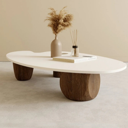 طاولة قهوة أنيقة بأقدام خشبية